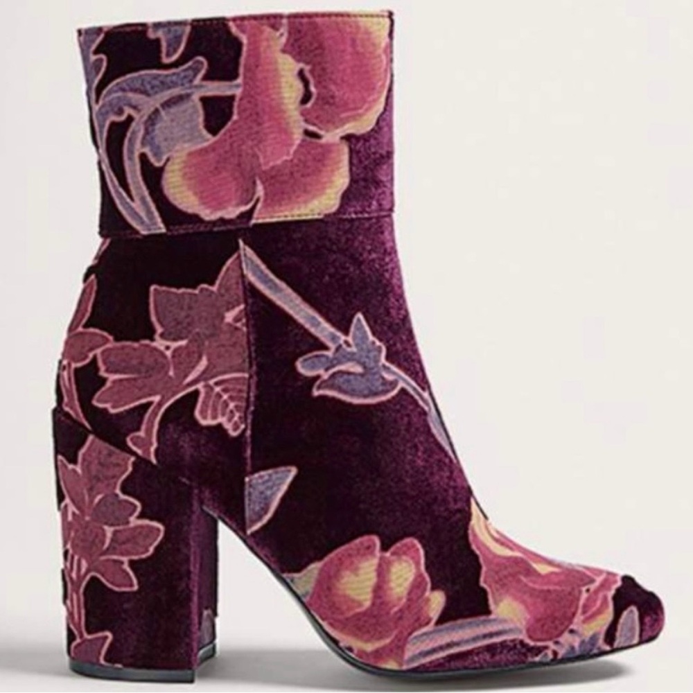 Steve Madden Purple Floral Velvet Ankle Boots
